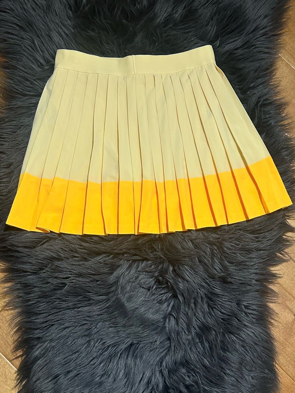 Athleta Girl Pleat Perfect Skort Light Yellow 2Tone Tennis Skort Size 14 - Picture 4 of 6